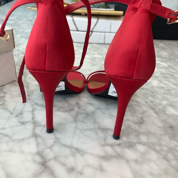 14th & Union Anika-Fab ankle strap red sandals - Picture 7 of 8